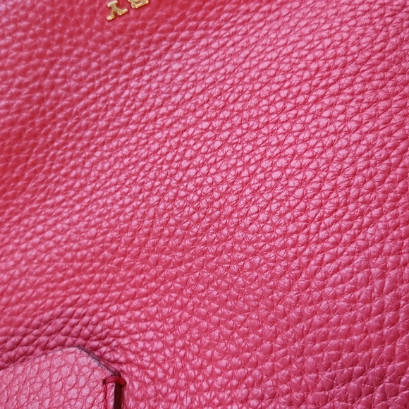 Red leather Burberry purse - Picture 12 of 12